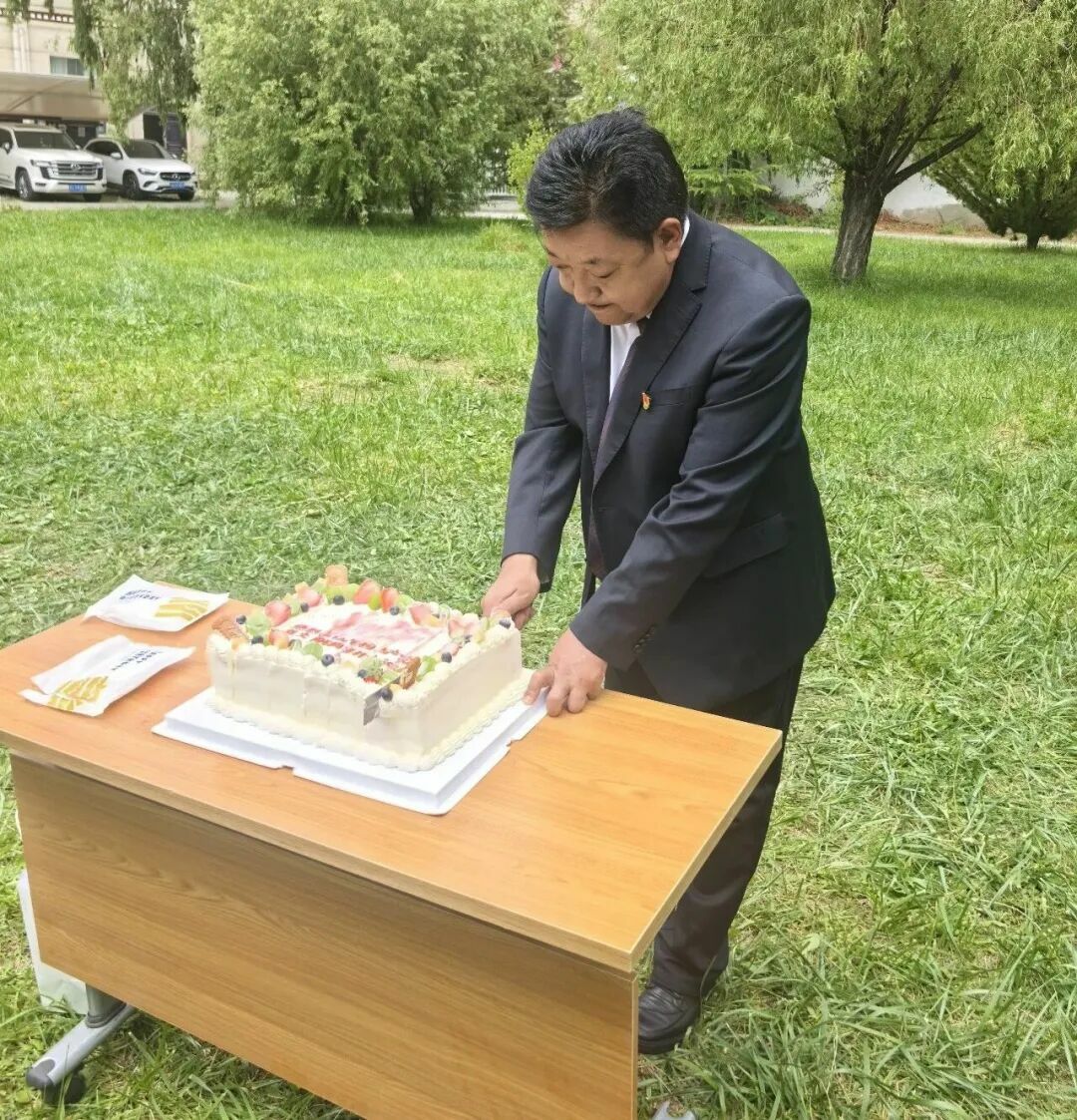 图片64.jpg